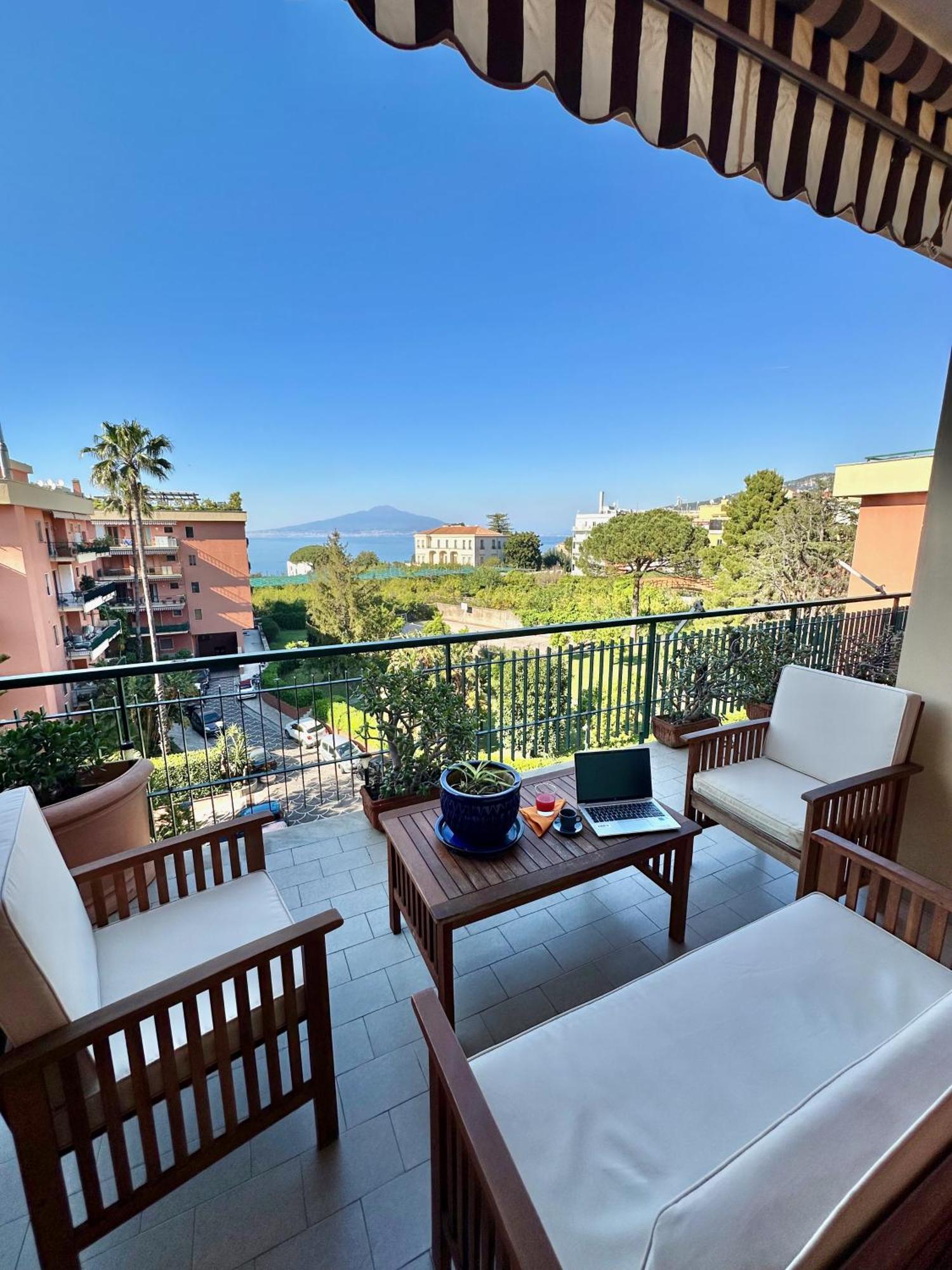 Blue View Sorrento Apartment Екстериор снимка